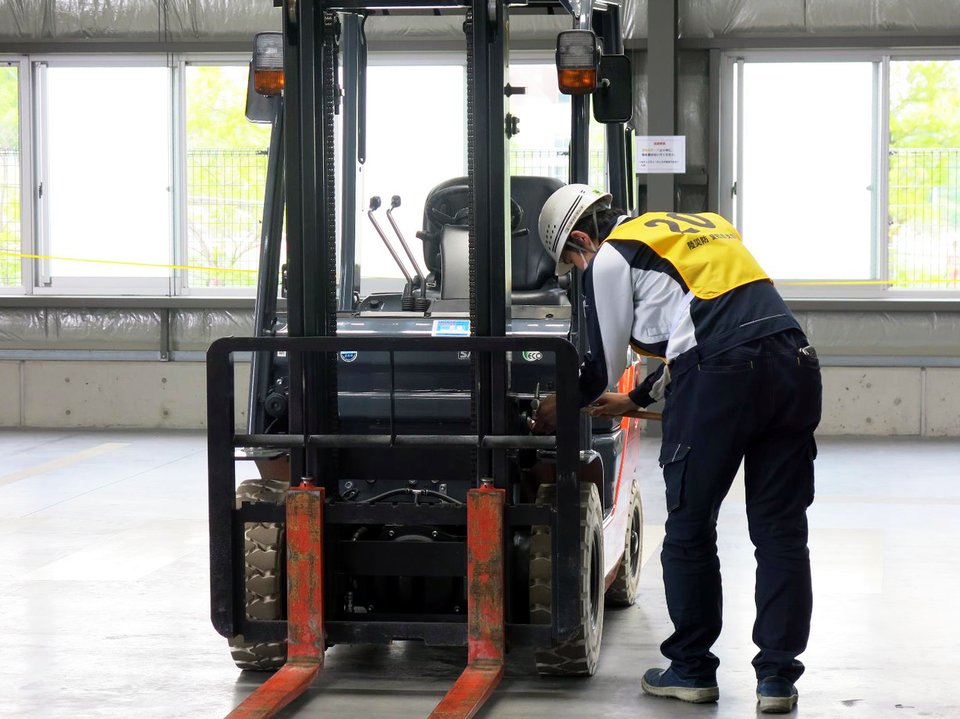 第45回 愛知県フォークリフト運転競技大会に出場しました - 写真2
